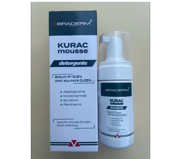 Sữa rửa mặt Braderm Kurac Mousse Detergente giúp loại bỏ bụi bẩn bã nhờn dư thừa