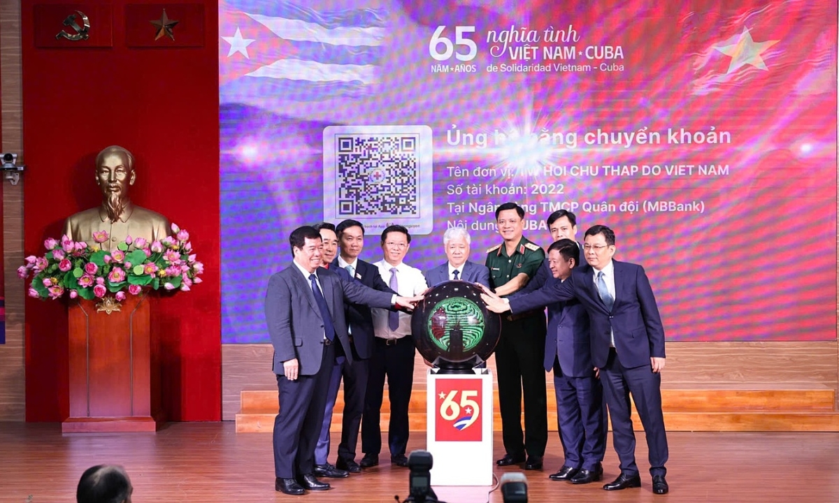 Việt Nam – Cuba: 65 Năm Nghĩa Tình, Ký Ức Những Thùng Thuốc Cứu Mạng